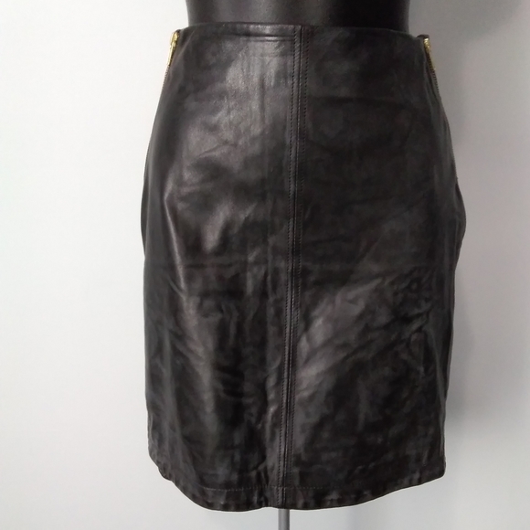 🌟Host Pick🌟DANIER COLLECTION~Italian Leather Skirt - Picture 15 of 16
